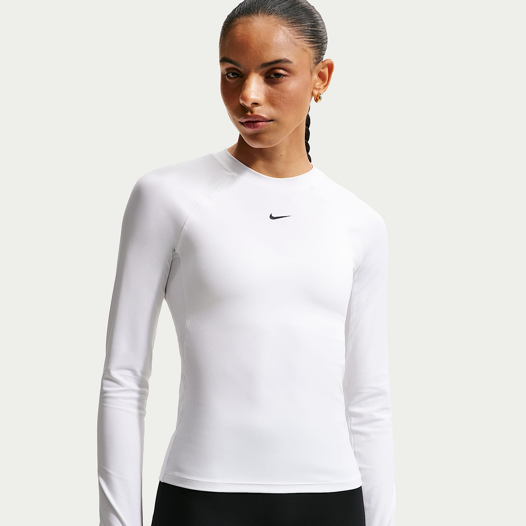 NIKE ロンT Nike Pro Women's Dri-FIT Long-Sleeve Top. Nike.com